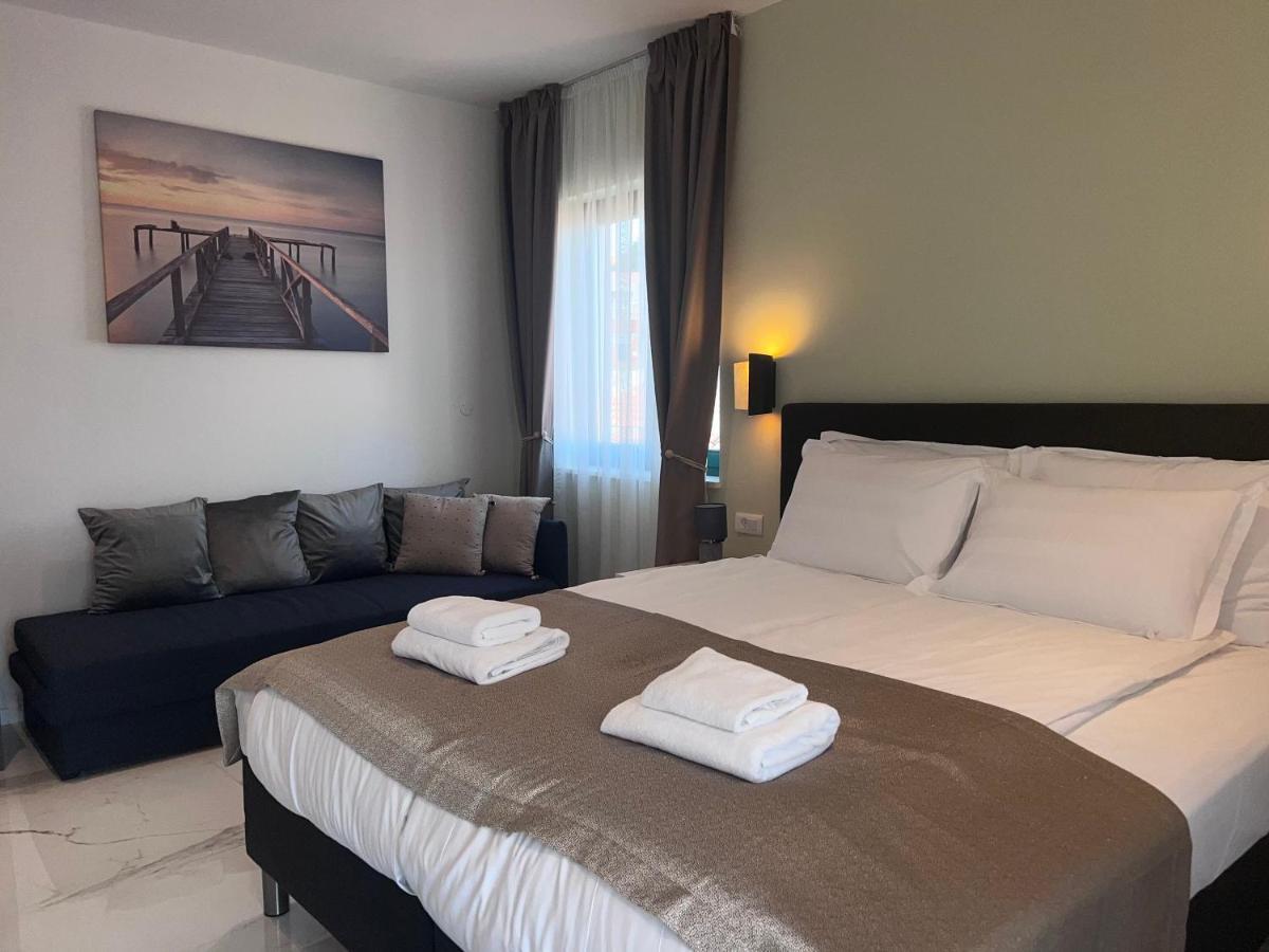 Azalea Dalmacija Luxury And Apartament
